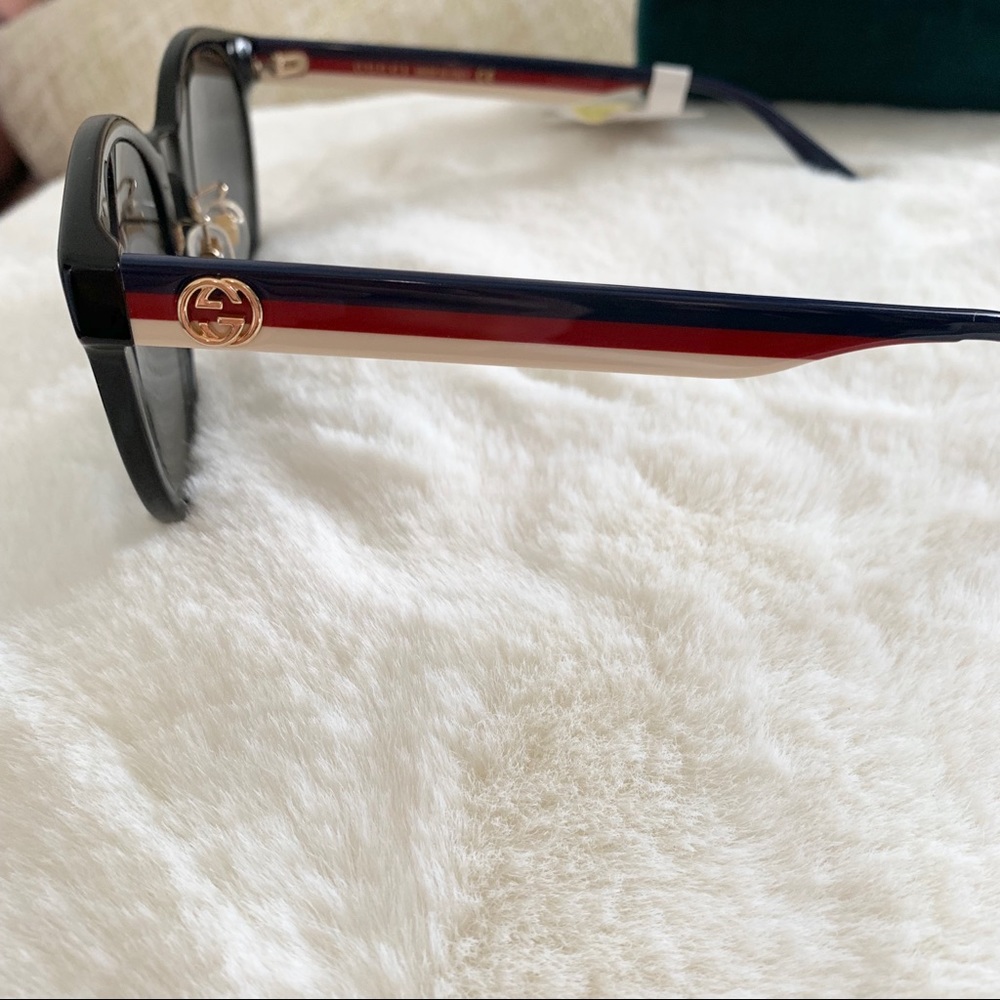 Gucci sunglasses - Picture 3 of 6